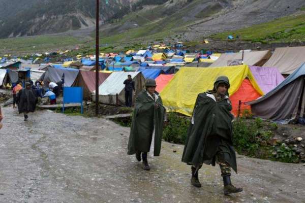 Amarnath yatra suspended on 3rd day continuously due to heavy rain