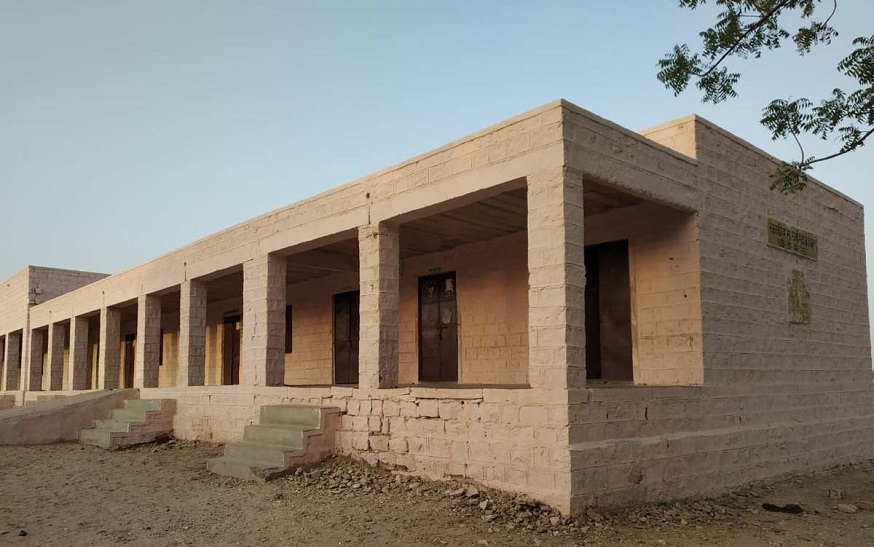 senior secondary school building damaged in lathi jaisalmer