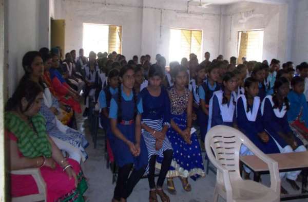 Photo Gallery : शिक्षा की कमी के कारण लोग नशे से मुक्त नहीं हो पाते : डॉ. चंदेरिया