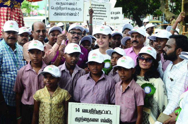 Actress Trisha launches signature campaign