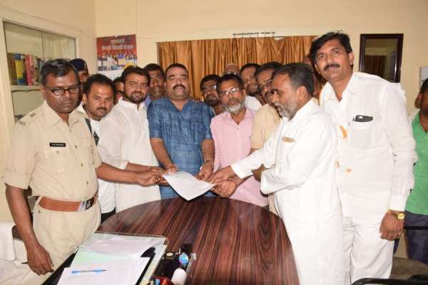 सतना रेप पीडि़ता दिल्ली एम्स में शिफ्ट, दुष्कर्मी को फांसी की मांग, गुस्साए एमपी के लोग