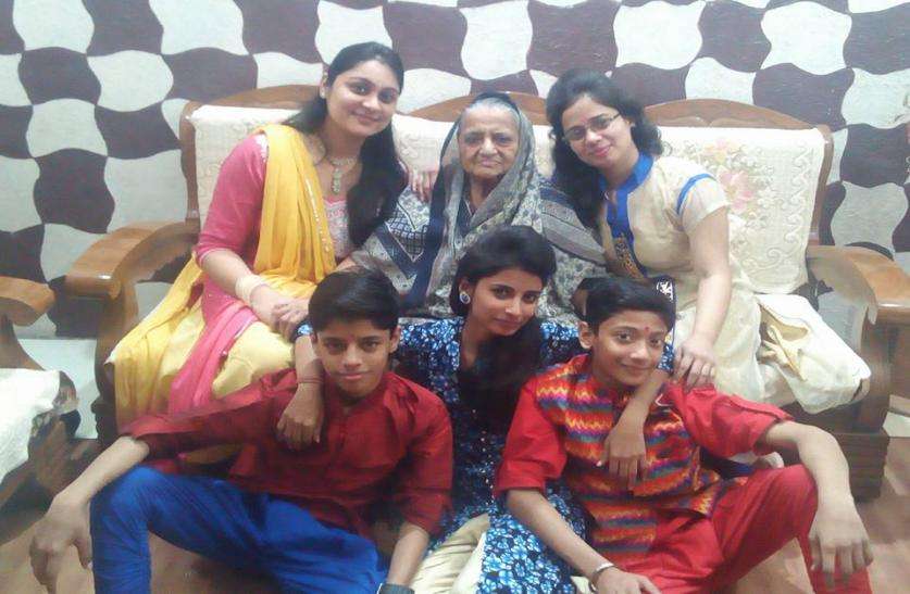 Bhatiya Family 