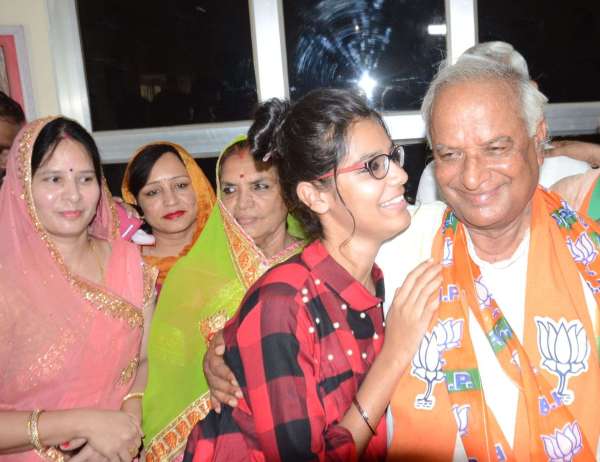 BJP State President Madan lal Saini Reached at Home Town Sikar