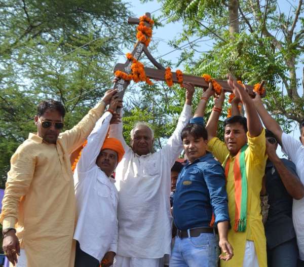 BJP State President Madan lal Saini Reached at Home Town Sikar