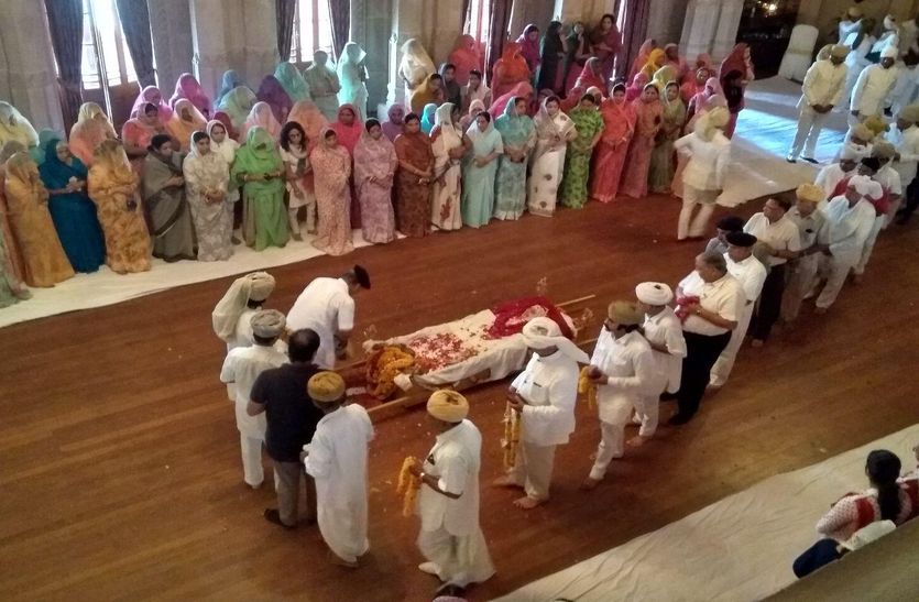 ऐतिहासिक स्थल जसवंत थड़ा में गूंजा ‘राजमाता अमर रहे’