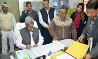 DM Shailendra Kumar Singh resolved land dispute in Lakhimpur Kheri
