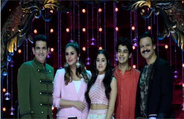 jhanvi kapoor and ishaan khatter at India's best dramebaaz set