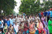 निवासियों में लंबे समय से असंतोष