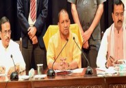 UP State employee against yogi govt
