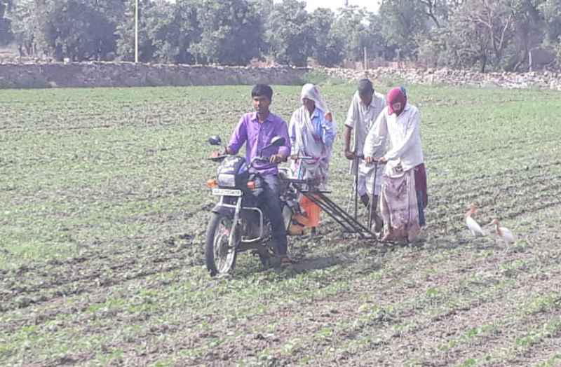 Iron Haldar on bike farming in bhilwara