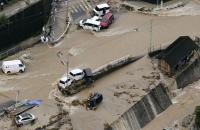 death toll rise in flood affected areas in japan rescue continues