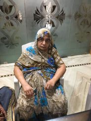 lppt with old woman