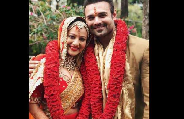 mithun son mahaakshay chakraborty and madalsa marriage photos viral