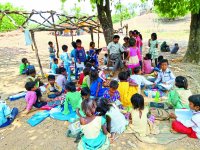 children school running under the tree in sidhi madhya pradesh