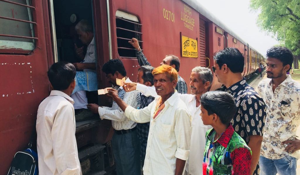 Train from Marwar to Mavali Junction