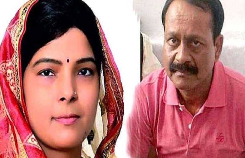 Munna Bajrangi and his wife Seema Singh