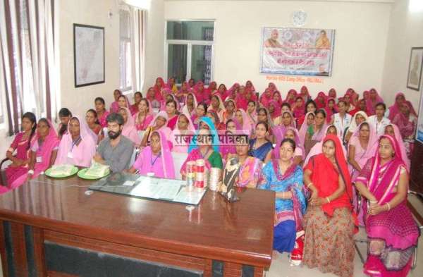 PM Modi communicated with Pali women