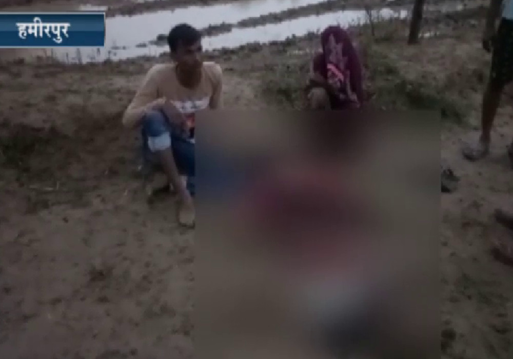 पहले बीवी को कुल्हाड़ी से काटा फिर कर लिया सुसाइड