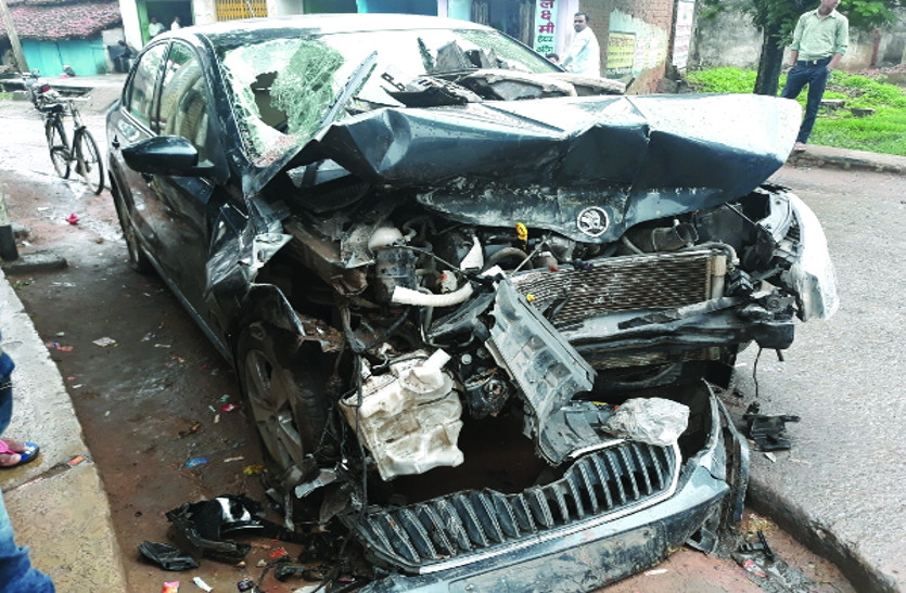 Chhattisgarh, Janjgir,Crime, Car Accident, Accident, Road Accident, Janjgir news in hindi