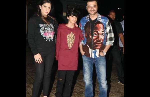 dhadak screening janhvi kapoor and ishaan khattar latest photos