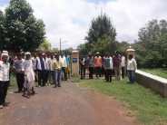 Calling the farmers for the sake of fertilizer, the society manager re