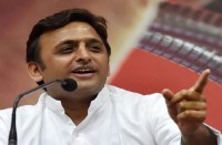 former up cm akhilesh yadav tweet on Swami Agnivesh attack case