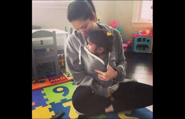 sunny leone daughter nisha 1 year of adoption write emotional post