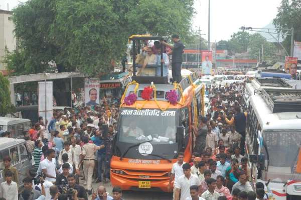 madhya pradesh cm shivraj singh chauhan jan ashirvad yatra in satna