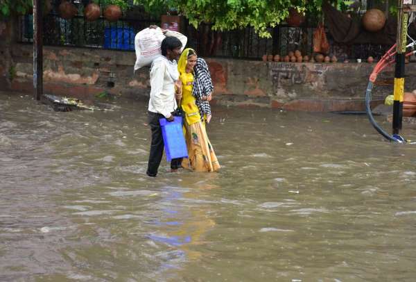 Heavy rain in bikaner