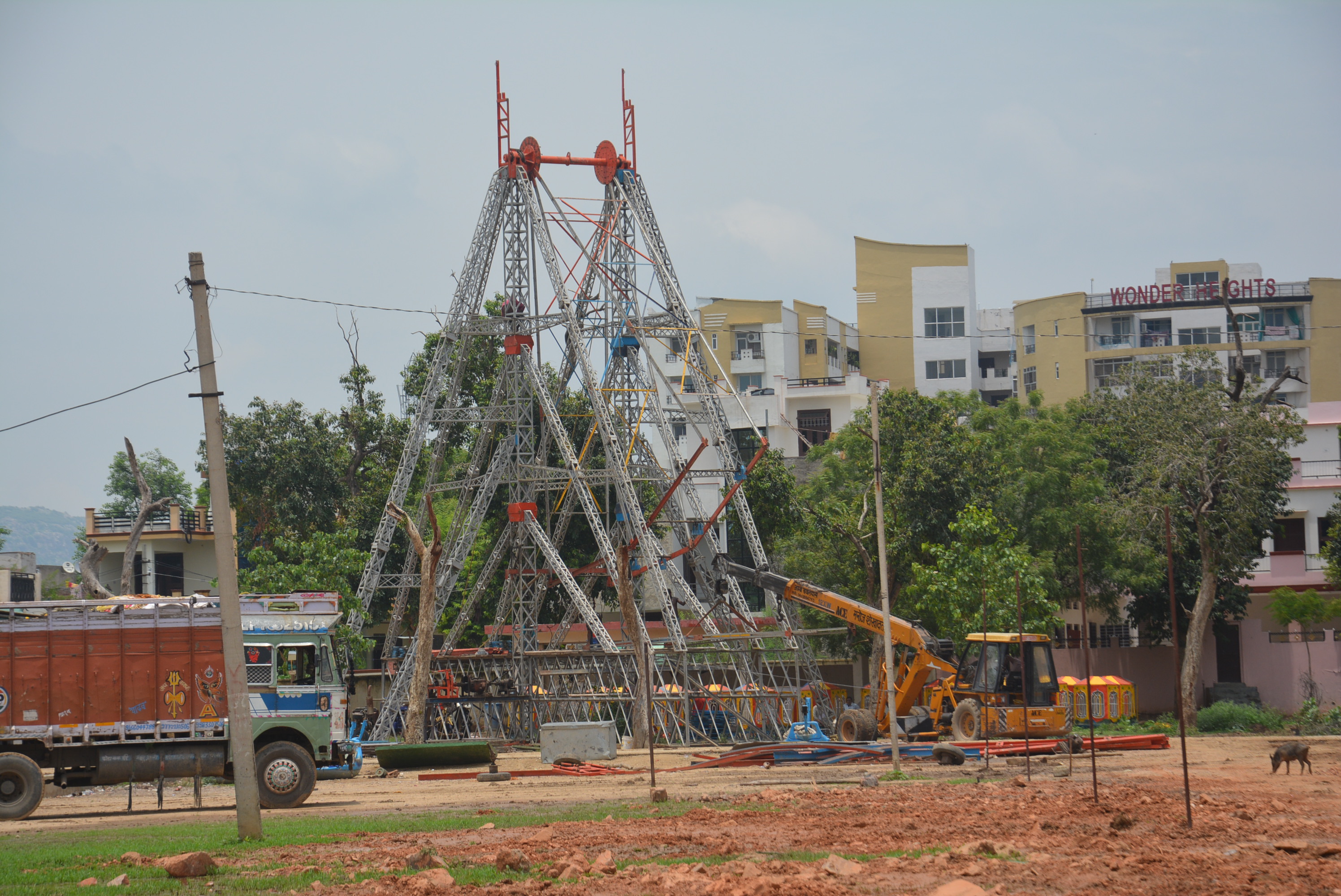 सजने लगा अस्थाई बाजार