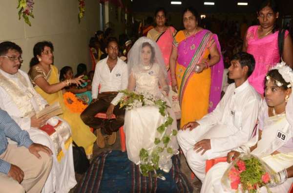 110 जोड़ों का सामूहिक विवाह कराया गया