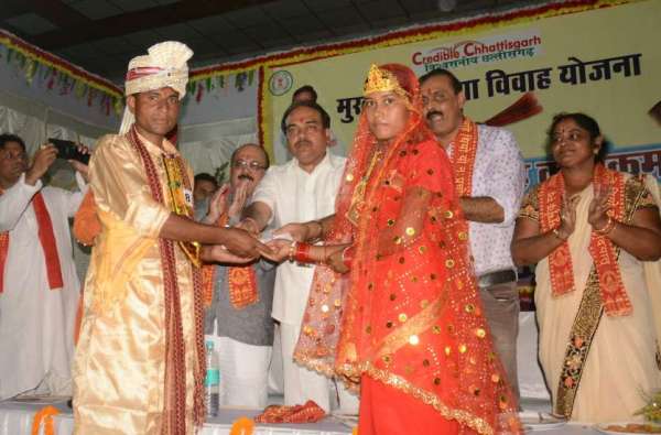 110 जोड़ों का सामूहिक विवाह कराया गया