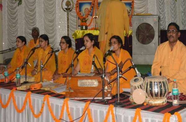 110 जोड़ों का सामूहिक विवाह कराया गया