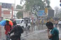 beautiful pics of rain in city