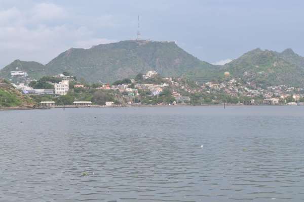 beautiful pics of  anasagar lake