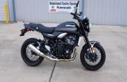 Kawasaki Z900RS