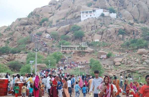 gaajan mata temple in pali