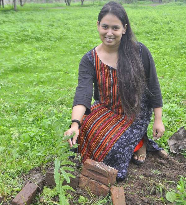  Magazine Green Map: Planting plants in Dental College, all the photos seen