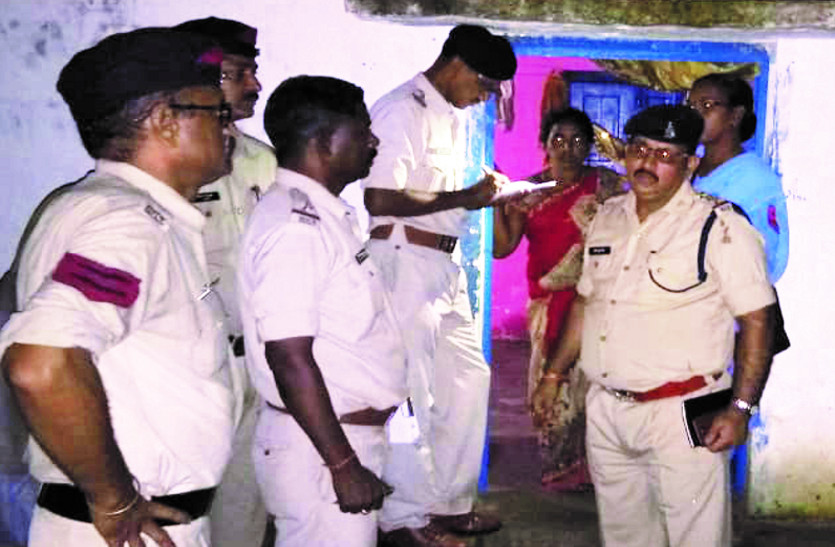 Video- सेना के पूर्व सिपाही की पत्नी की कमरे में मिली लाश, पुलिस ने मकान किया सील