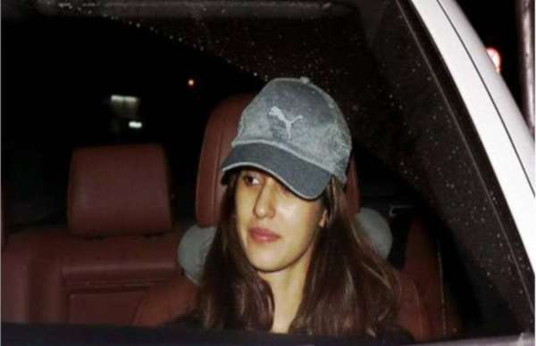 tiger shroff spotted with girlfriend disha patani on dinner date