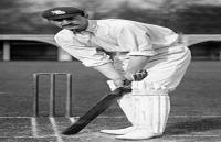 Double-century recors on Test debut only five batsman ever achived