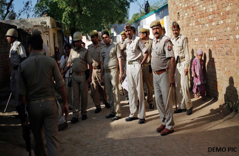 भाजपा नेता ने समर्थकों के साथ घर में घुस कर किया जानलेवा हमला, बवाल के बाद चार थानों की फोर्स तौनात