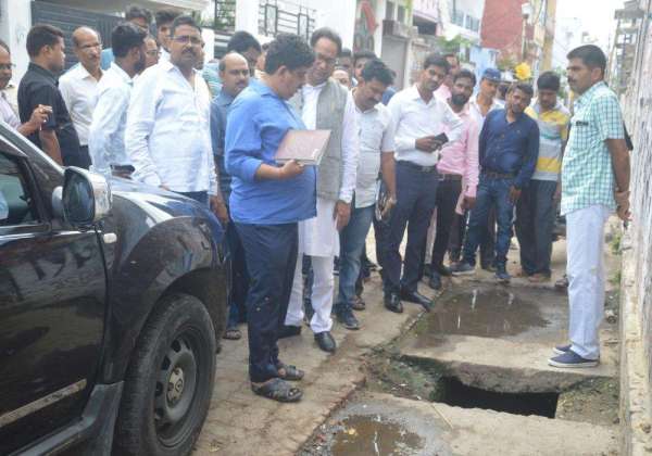  Bjp MLA Dr. Niraj Vora 