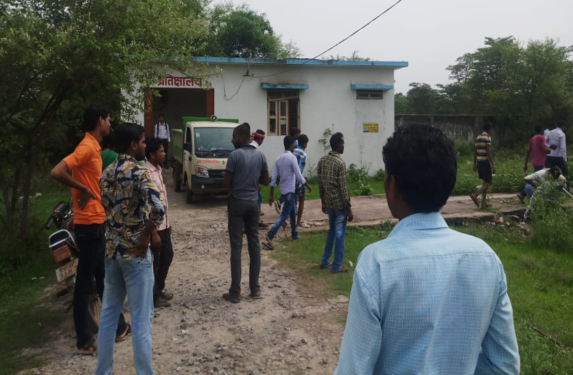 जिला अस्पताल की ये है हकीकत, हर रोज दो-तीन शवों का पोस्टमार्टम और हर रोज मानवता होती है शर्मसार