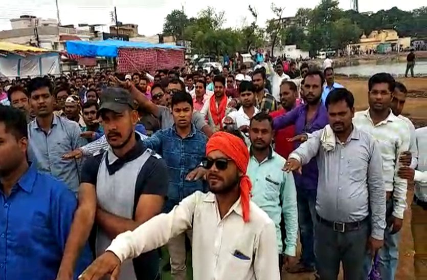 अपनी संवेदनशीलता का परिचय देते हुए संजीवनी व महतारी कर्मचारियों ने लिया नेत्रदान का संकल्प