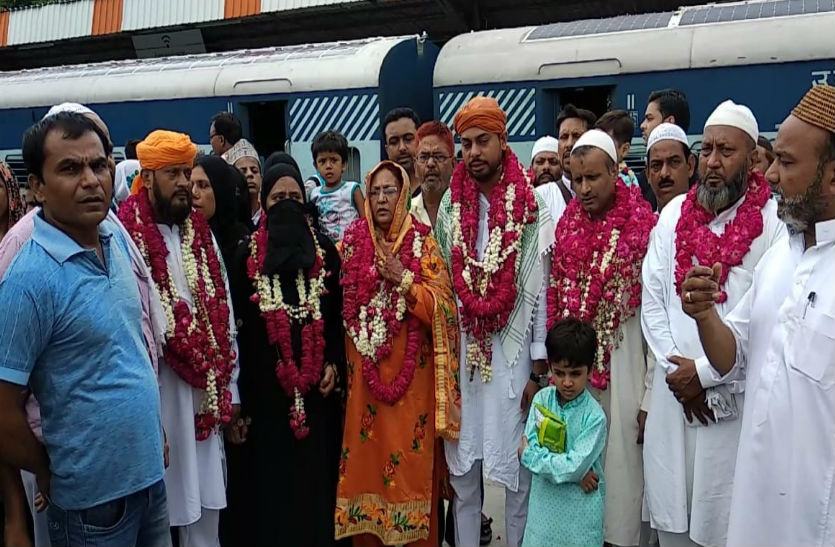 हज 2018 : रहमत बरस रही है मुहम्मद के शहर में, हर शै में ताजगी है मुहम्मद के शहर में