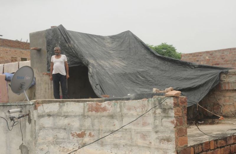 What kind of democracy, the roof must be kept in tents