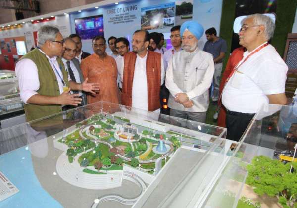       Union Minister  Hardeep Puri