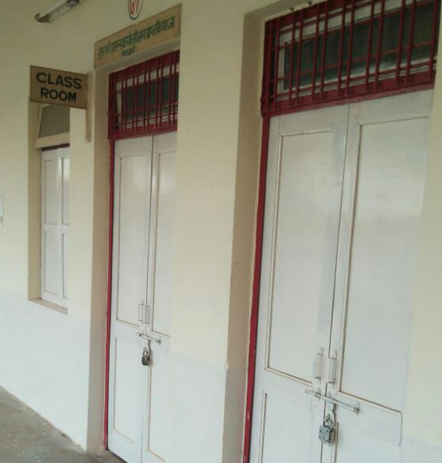 Conflicts management in Rewa Shriyut college in MP, related Congress