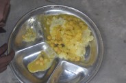 Mid-day meal by the State Food Commission team